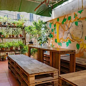 A Casa Di Amici Vandrarhem