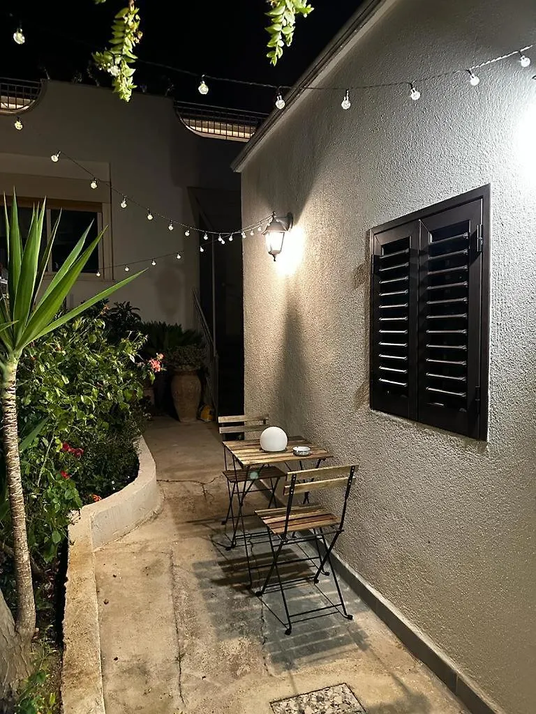 Holiday home Marea Villa Palermo Italy